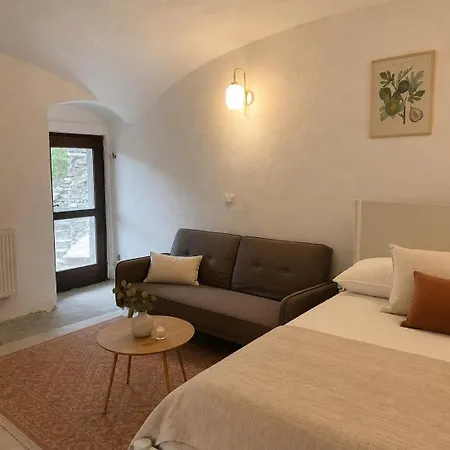 Historic Stone Loft & Alpine Mountain View Apartamento Meana di Susa